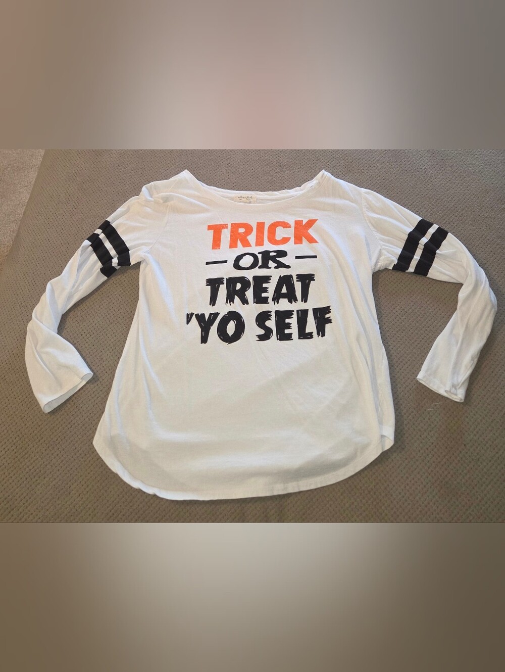NWOT Ultra Flirt long-sleeve Halloween graphic tee featuring a fun "Trick or Tre